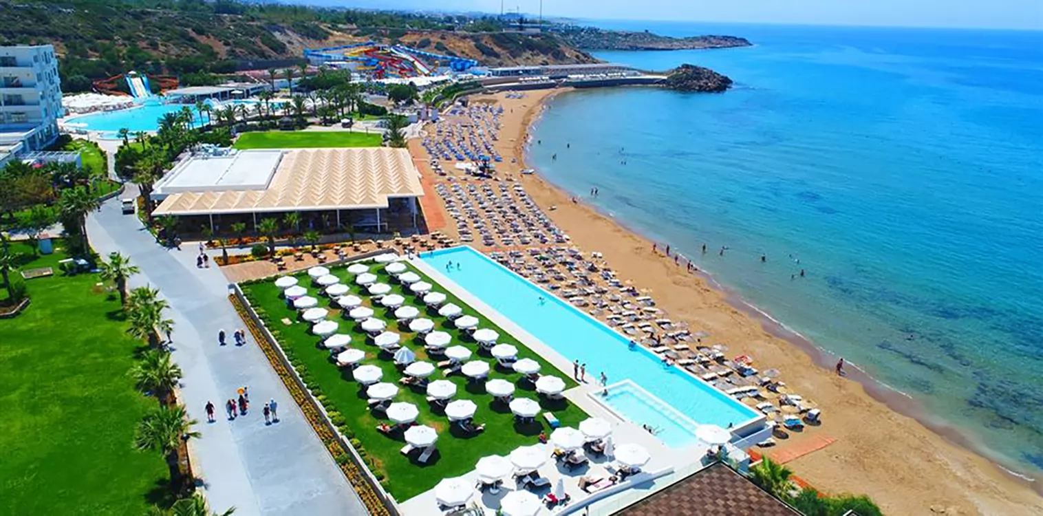 Acapulco Resort Convention Spa Hotel