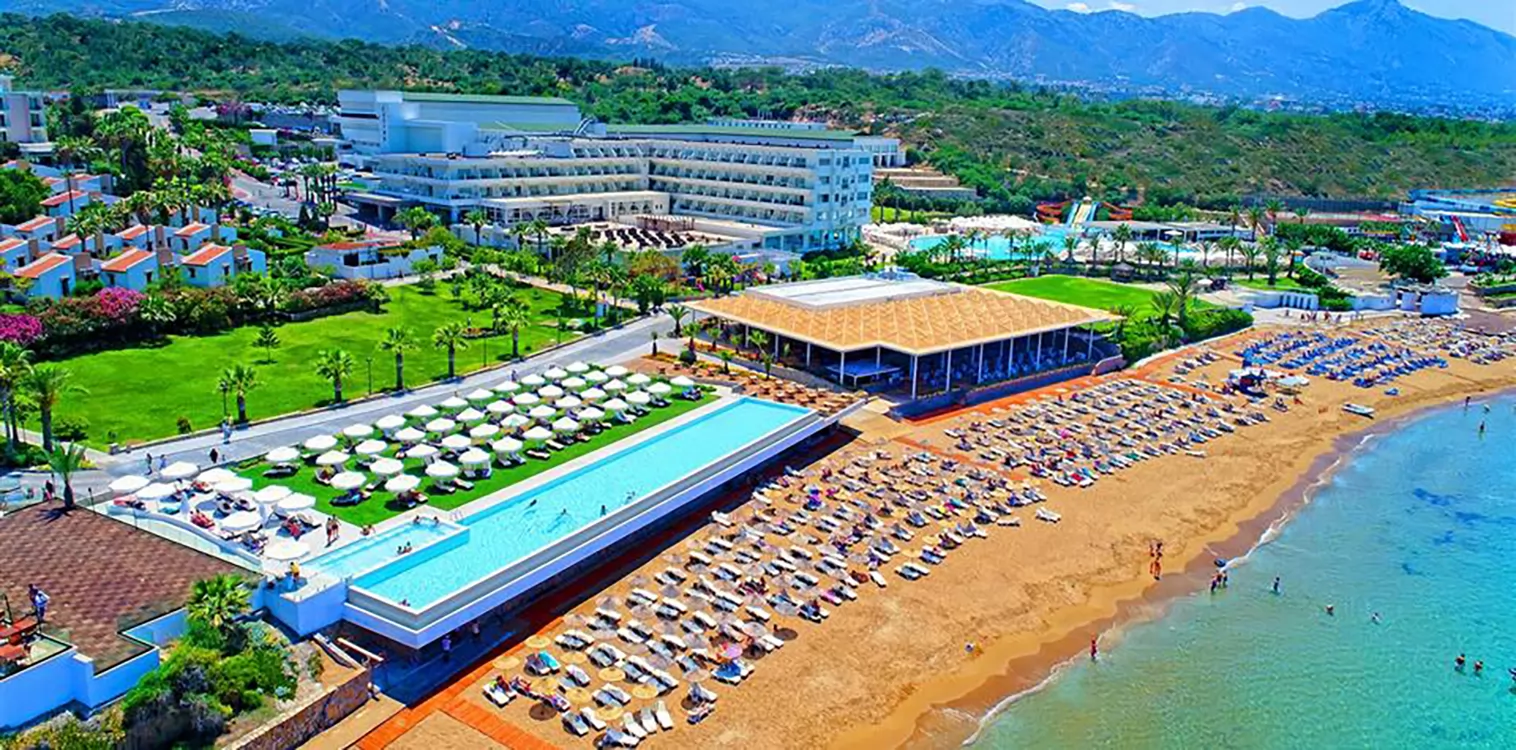 Acapulco Resort Convention Spa Hotel