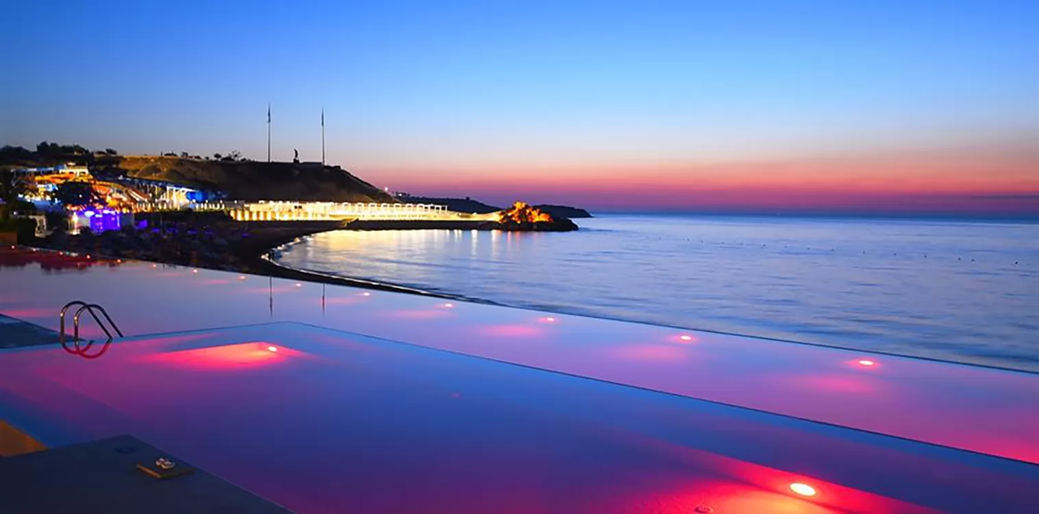 Acapulco Resort Convention Spa Hotel
