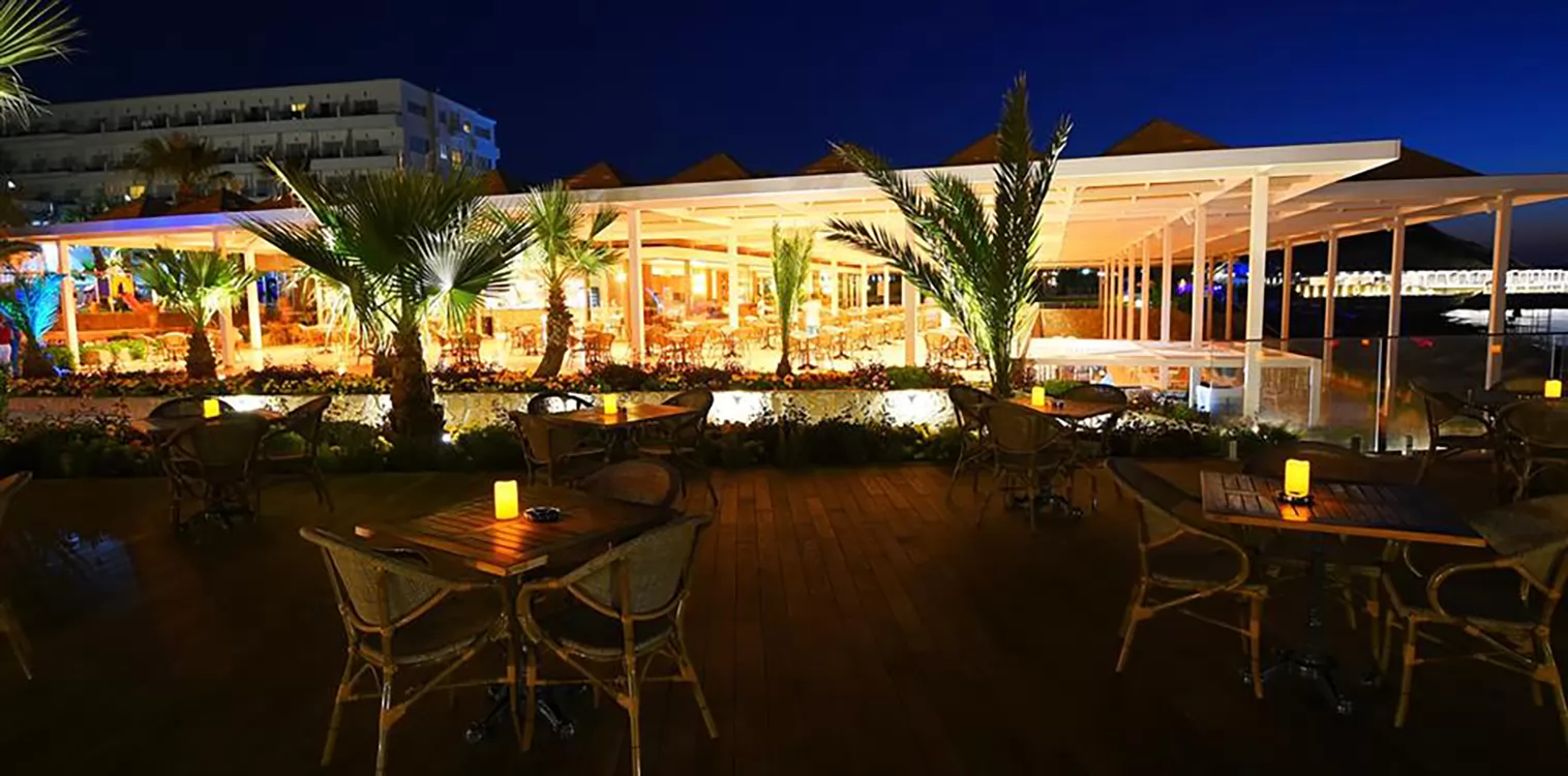 Acapulco Resort Convention Spa Hotel
