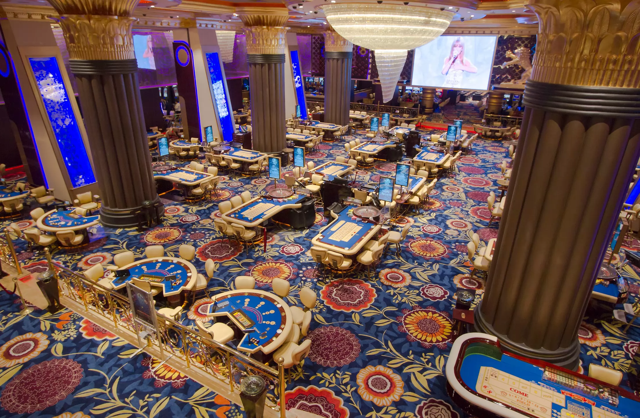 Cratos Premium Hotel & Casino & Port & Spa