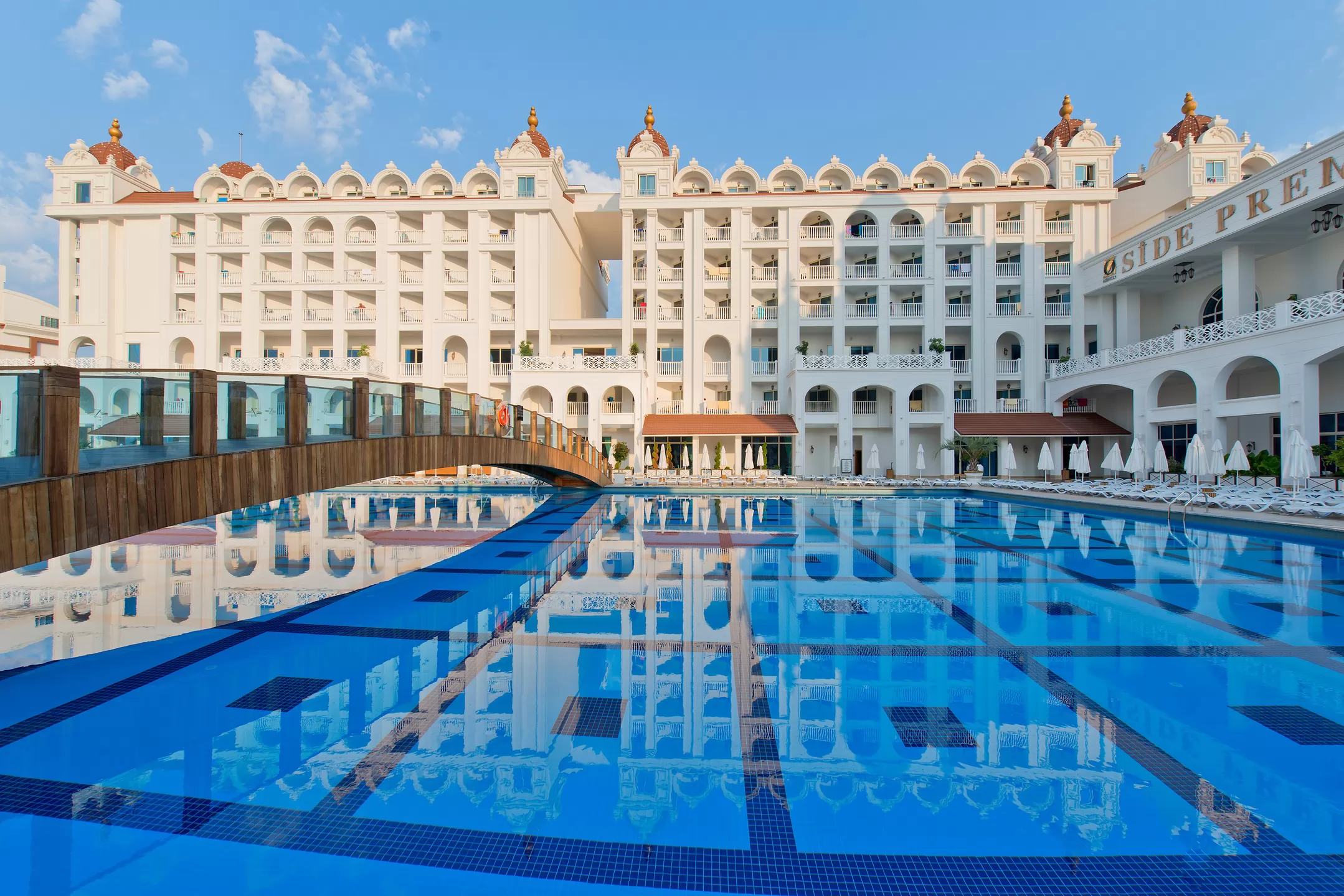 Oz Hotels Side Premium
