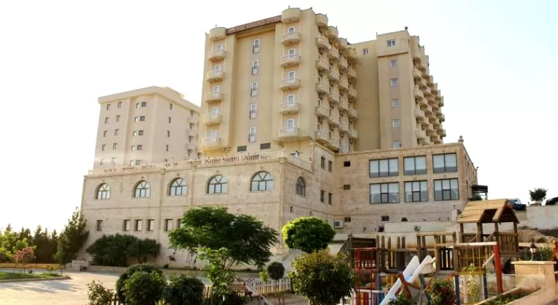 Yay Grand Hotel
